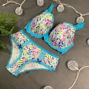 Victoria’s Secret blue green floral 34DD Flowers small set